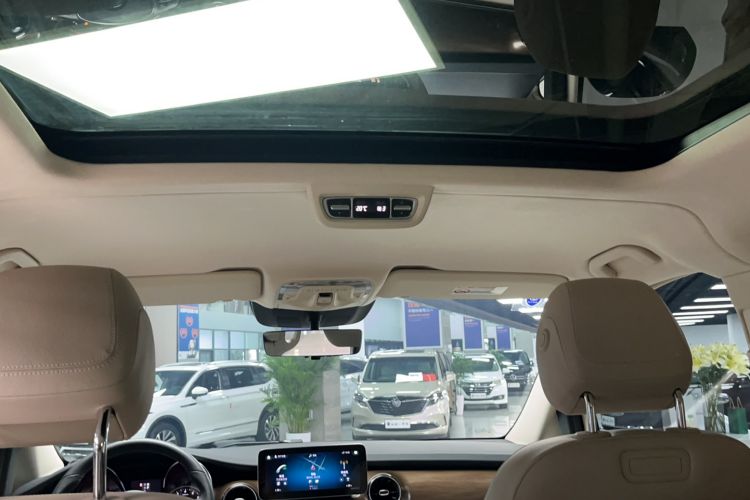 Used Mercedes-Benz V-Class 2021 V 260 L Long-wheelbase Luxury Edition Headliner