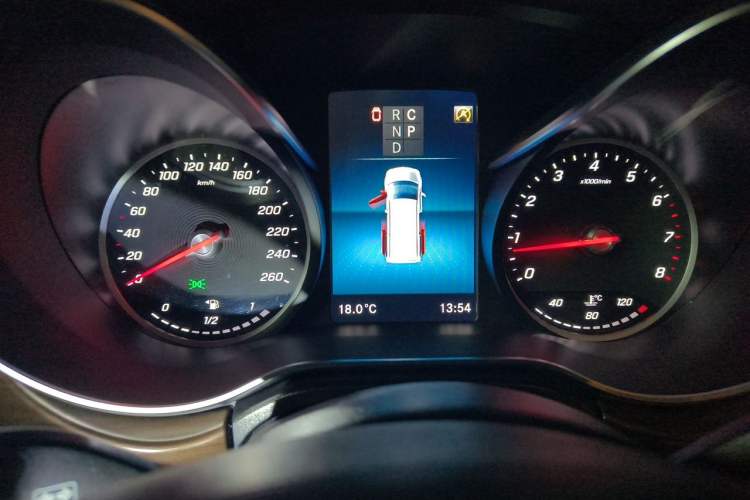 Used Mercedes-Benz V-Class 2021 V 260 L Long-wheelbase Luxury Edition Instrument Cluster