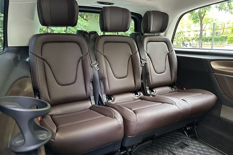 Used Mercedes-Benz V-Class 2021 V 260 L Long-wheelbase Luxury Edition Interior 7