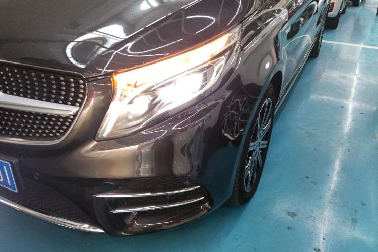 Used Mercedes-Benz V-Class 2021 V 260 L Long-wheelbase Luxury Edition Left Front Headlight