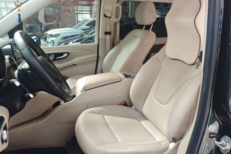 Used Mercedes-Benz V-Class 2021 V 260 Prestige Edition Left Front Seat