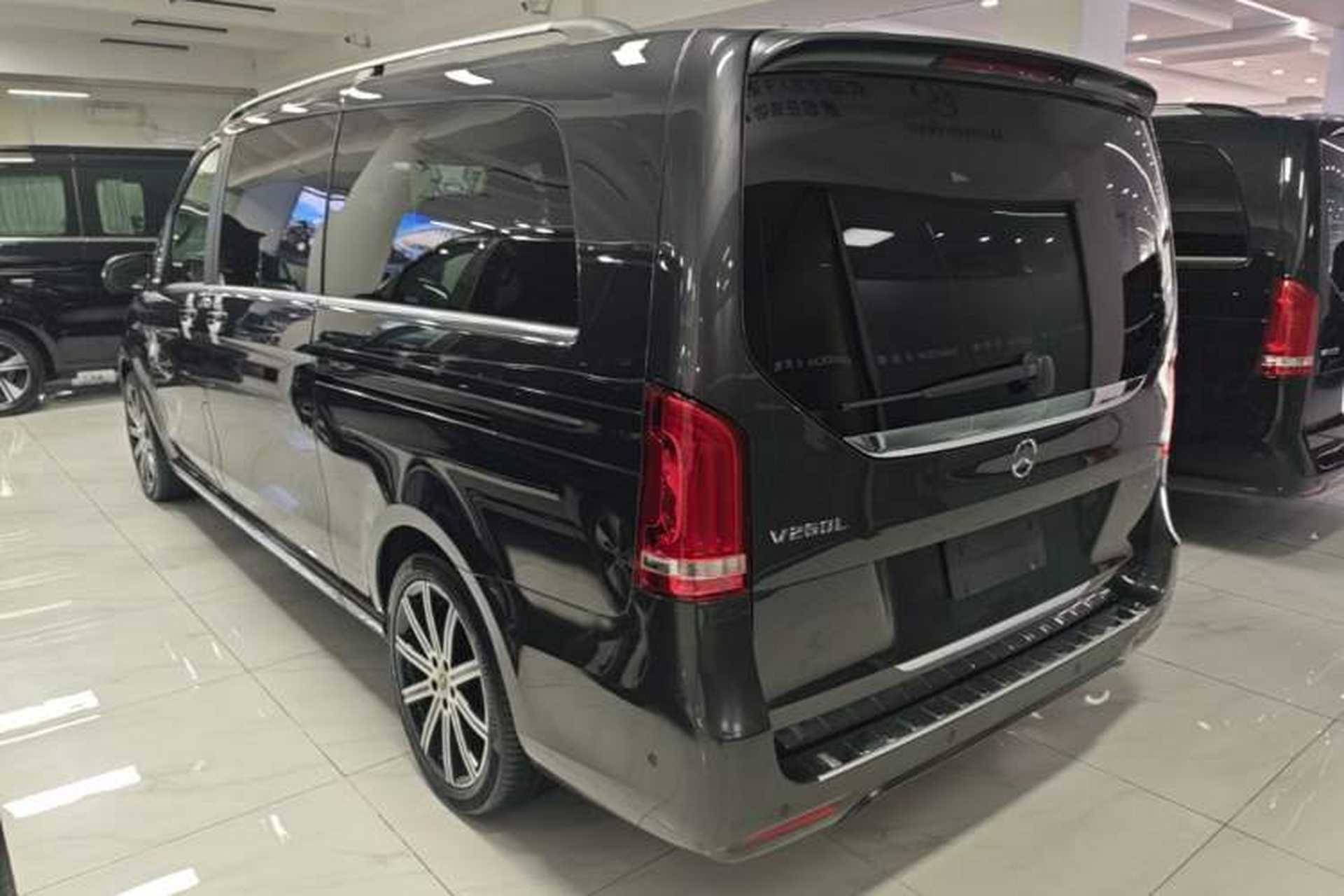 Used Mercedes-Benz V-Class 2021 V 260 L Long-wheelbase Luxury Edition Rear Left 45 Deg