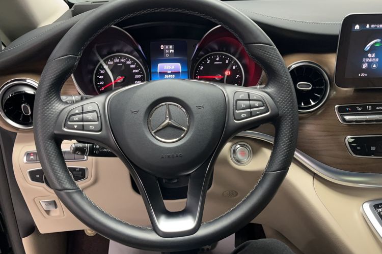 Used Mercedes-Benz V-Class 2021 V 260 L Long-wheelbase Luxury Edition Steering Wheel
