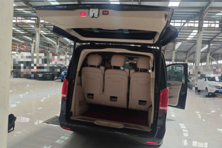 Used Mercedes-Benz V-Class 2021 V 260 Prestige Edition Trunk