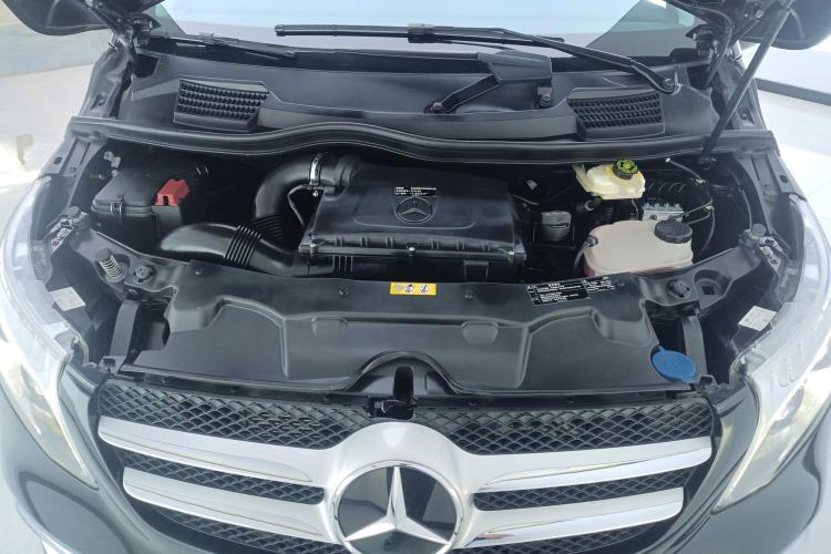Used Mercedes-Benz V-Class 2021 V 260 Prestige Edition Engine Bay