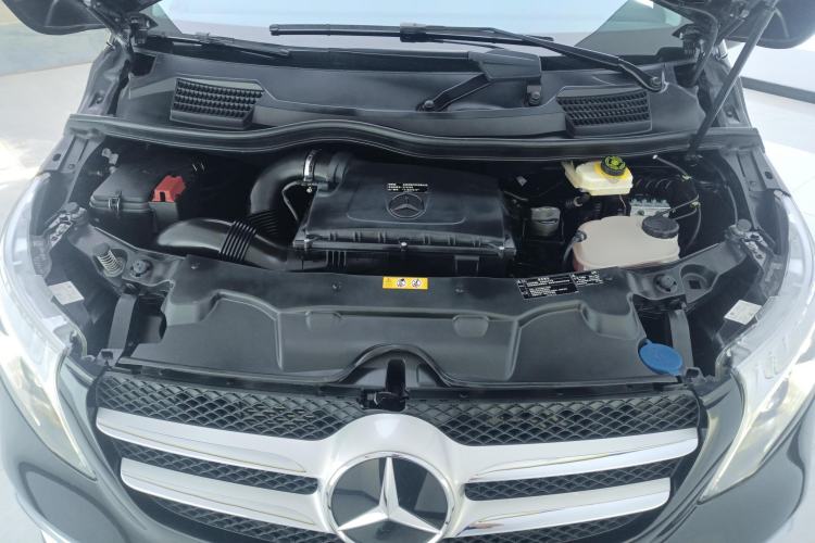 Used Mercedes-Benz V-Class 2021 V 260 Prestige Edition Engine Bay