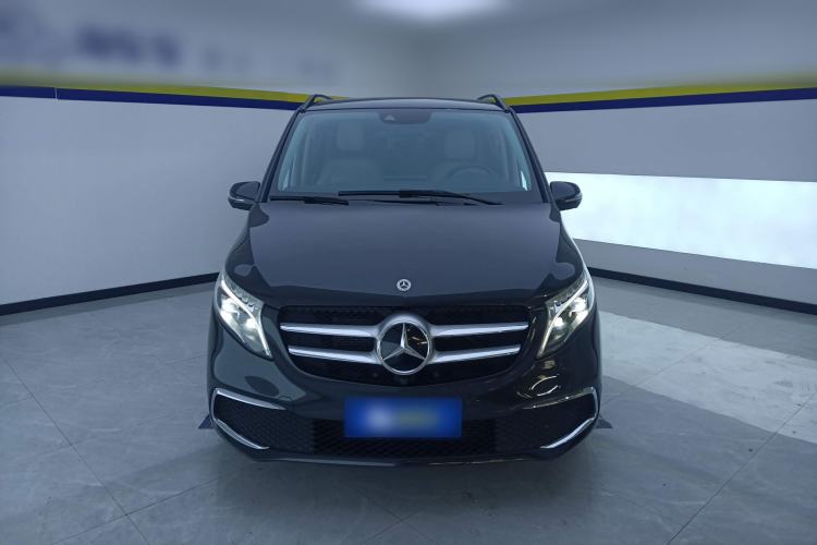 Used Mercedes-Benz V-Class 2021 V 260 Prestige Edition Front