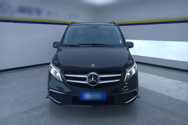 Used Mercedes-Benz V-Class 2021 V 260 Prestige Edition Front
