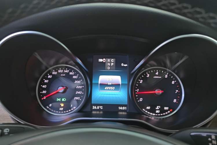 Used Mercedes-Benz V-Class 2021 V 260 Prestige Edition Instrument Cluster