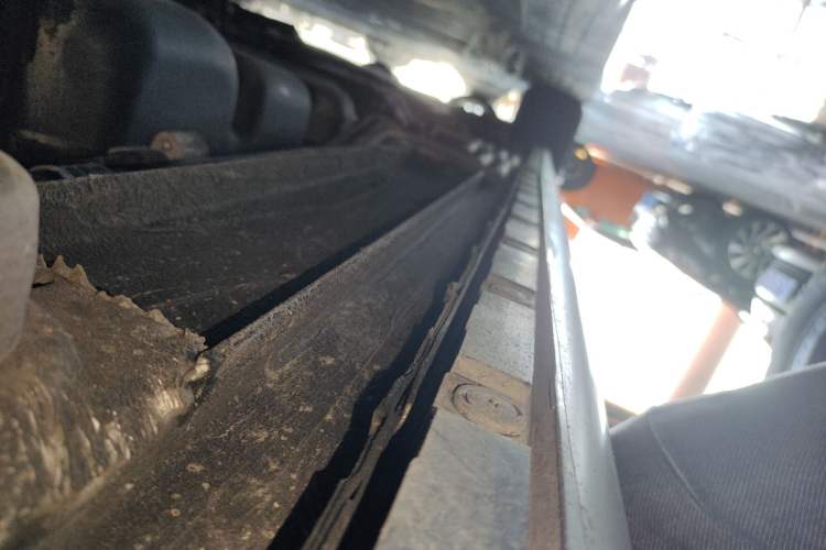 Used Mercedes-Benz V-Class 2021 V 260 Prestige Edition Left Side Sill