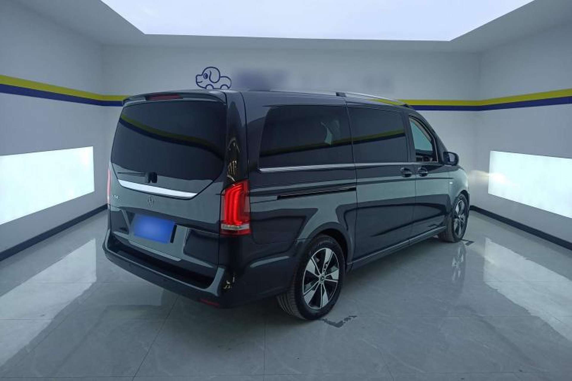 Used Mercedes-Benz V-Class 2021 V 260 Prestige Edition Rear Right 45 Deg