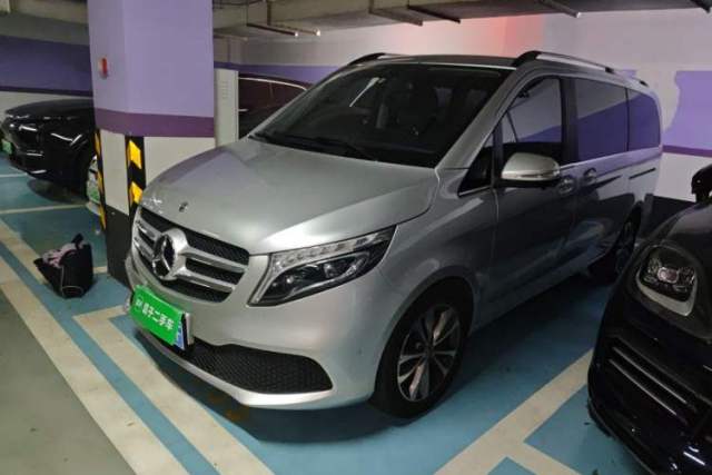 Used Mercedes-Benz V-Class 2021 V 260 Avantgarde Edition