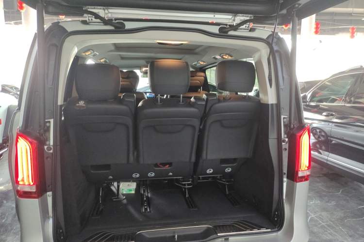 Used Mercedes-Benz V-Class 2021 V 260 Prestige Edition Trunk