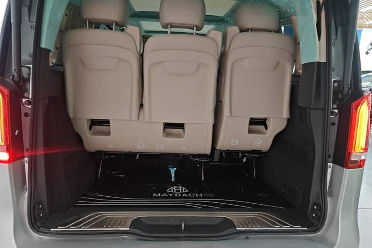 Used Mercedes-Benz V-Class 2021 V 260 Prestige Edition Trunk