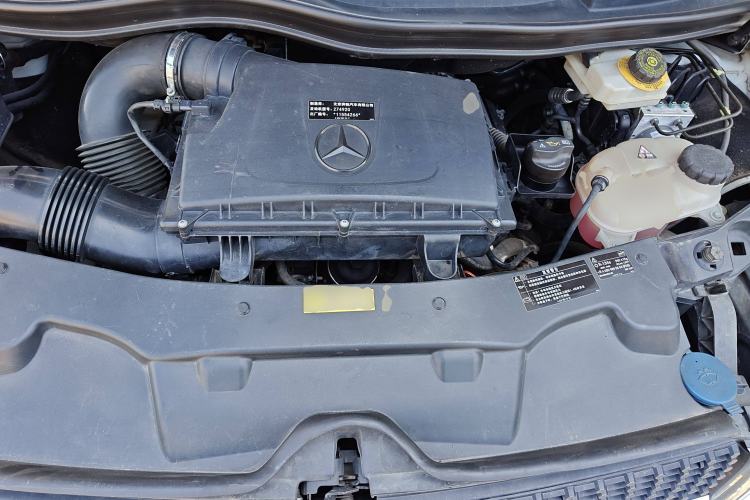 Used Mercedes-Benz V-Class 2021 V 260 L Long-wheelbase Luxury Edition Engine Bay
