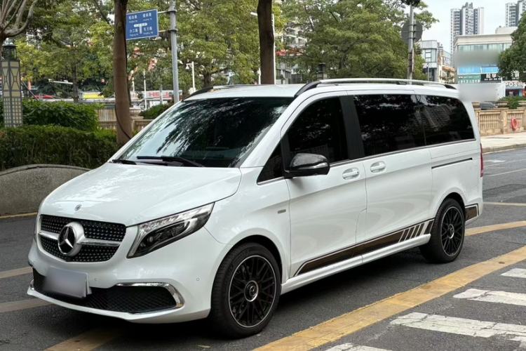 Used Mercedes-Benz V-Class 2021 V 260 Prestige Edition Exterior 3
