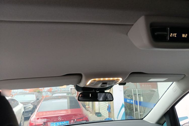 Used Mercedes-Benz V-Class 2021 V 260 Prestige Edition Headliner
