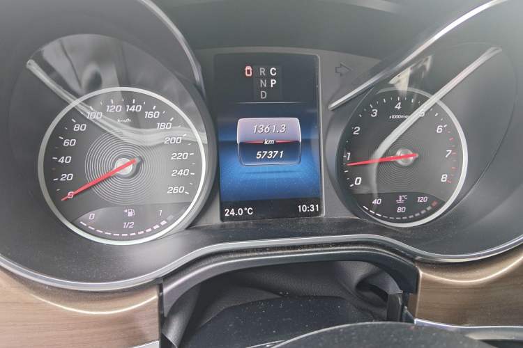 Used Mercedes-Benz V-Class 2021 V 260 L Long-wheelbase Luxury Edition Instrument Cluster