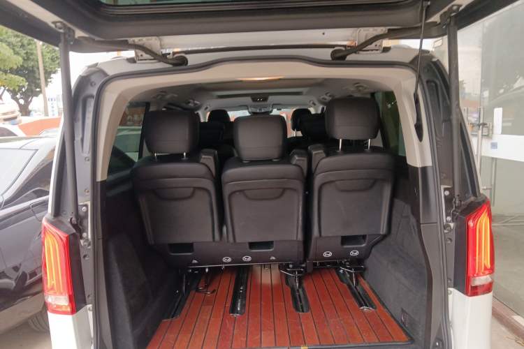 Used Mercedes-Benz V-Class 2021 V 260 Prestige Edition Trunk
