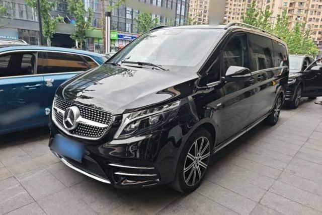 Used Mercedes-Benz V-Class 2022 V 260 L Long-wheelbase Luxury Edition