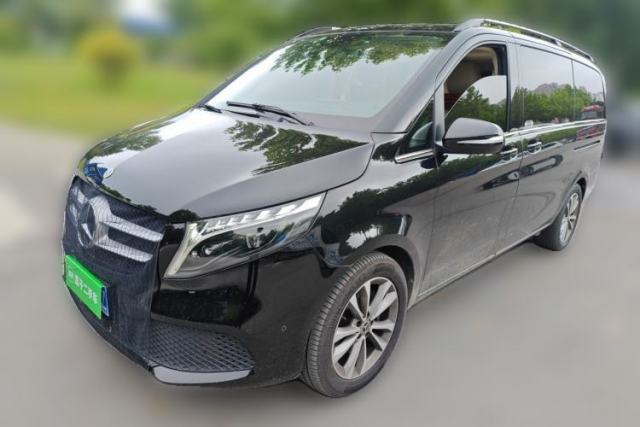 Used Mercedes-Benz V-Class 2022 V 260 Avantgarde Edition