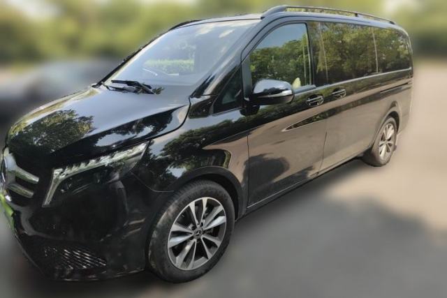 Używany Mercedes-Benz V-Class 2022 V 260 Avantgarde Edition