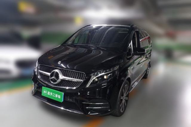 Ojetý Mercedes-Benz V-Class 2022 V 260 L Long-wheelbase Luxury Edition