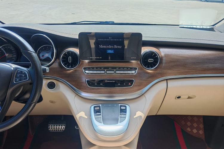 Used Mercedes-Benz V-Class 2022 V 260 L Long Wheelbase Prestige Edition Audio And AC Panel