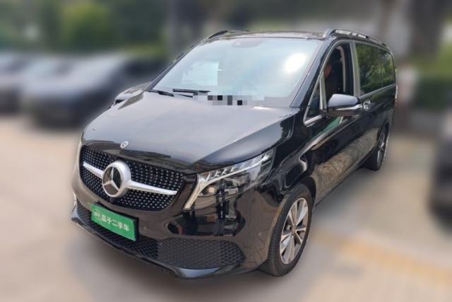 Used Mercedes-Benz V-Class 2022 V 260 Avantgarde Edition