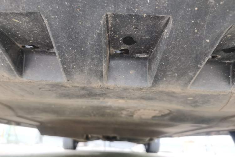 Used Mercedes-Benz V-Class 2022 V 260 Avantgarde Edition Chassis Front
