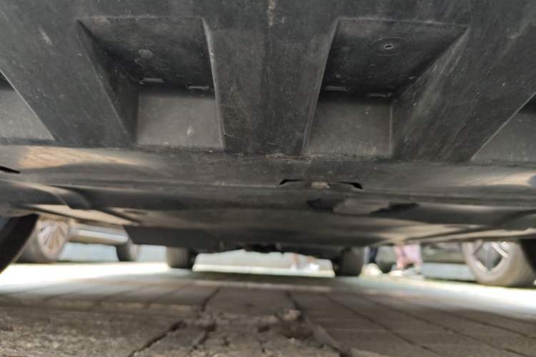 Used Mercedes-Benz V-Class 2022 V 260 Avantgarde Edition Chassis Front