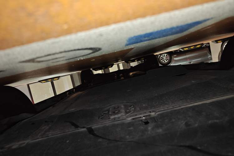 Used Mercedes-Benz V-Class 2022 V 260 Avantgarde Edition Chassis Front