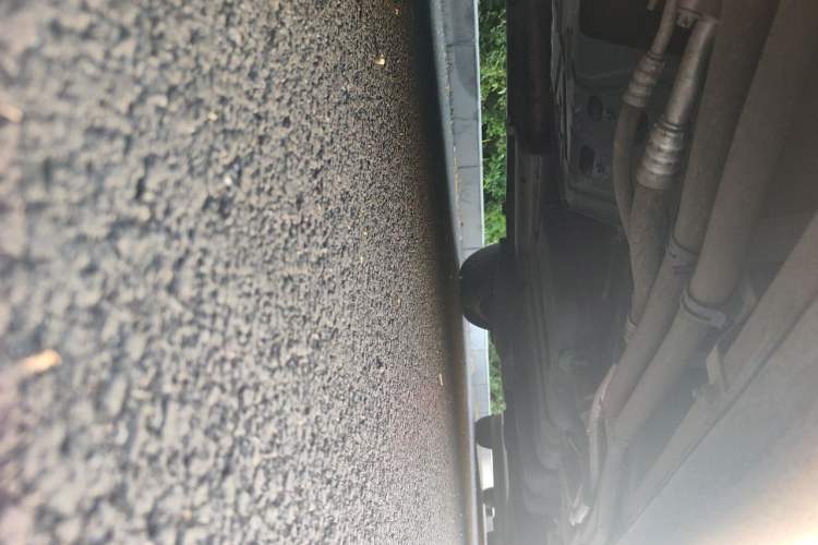 Used Mercedes-Benz V-Class  Chassis Front Left