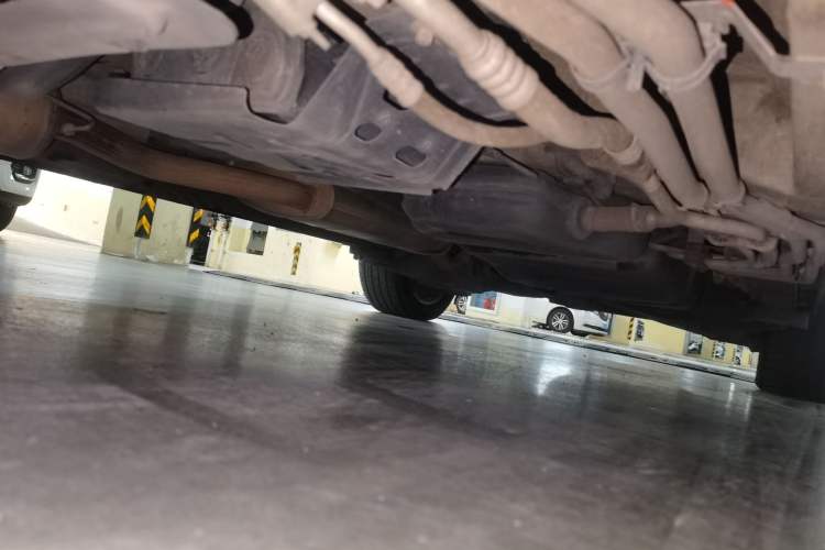 Used Mercedes-Benz V-Class 2022 V 260 Avantgarde Edition Chassis Front Left
