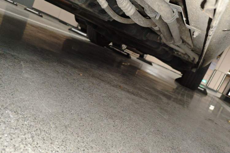 Used Mercedes-Benz V-Class 2022 V 260 Avantgarde Edition Chassis Front Left