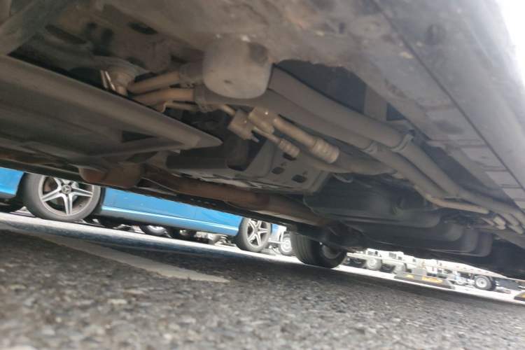 Used Mercedes-Benz V-Class 2022 V 260 Prestige Edition Chassis Front Left