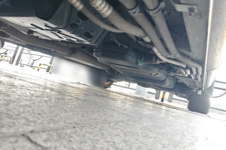 Used Mercedes-Benz V-Class 2022 V 260 Avantgarde Edition Chassis Front Left