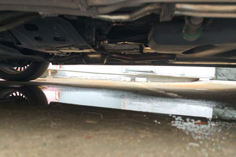 Used Mercedes-Benz V-Class 2022 V 260 L Long-wheelbase Luxury Edition Chassis Front Left