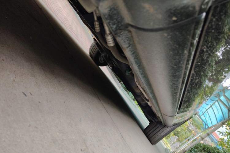 Used Mercedes-Benz V-Class 2022 V 260 Avantgarde Edition Chassis Front Left