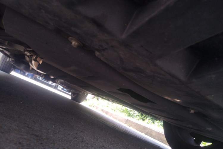 Used Mercedes-Benz V-Class 2022 V 260 Avantgarde Edition Chassis Front