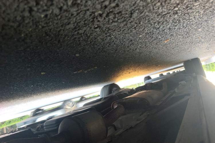 Used Mercedes-Benz V-Class  Chassis Front Right