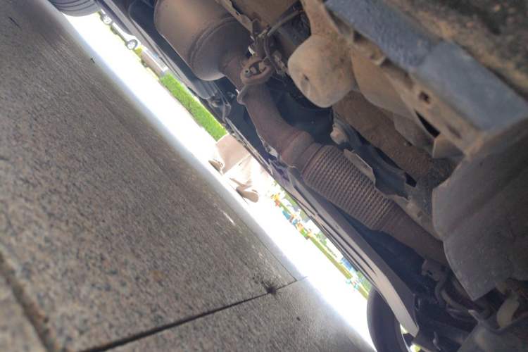 Used Mercedes-Benz V-Class 2022 V 260 Avantgarde Edition Chassis Front Right