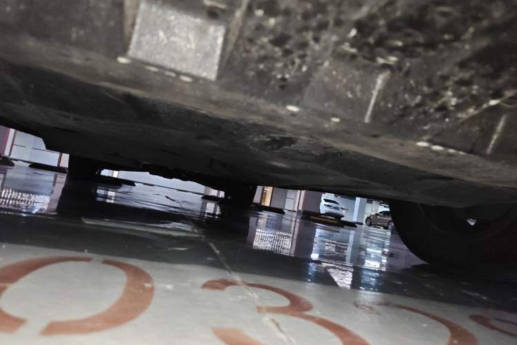 Used Mercedes-Benz V-Class 2022 V 260 Avantgarde Edition Chassis Front