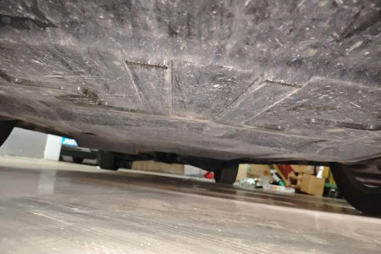Used Mercedes-Benz V-Class 2022 V 260 Avantgarde Edition Chassis Front
