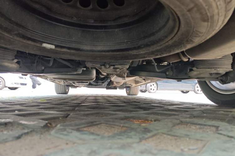 Used Mercedes-Benz V-Class 2022 V 260 Avantgarde Edition Chassis Rear