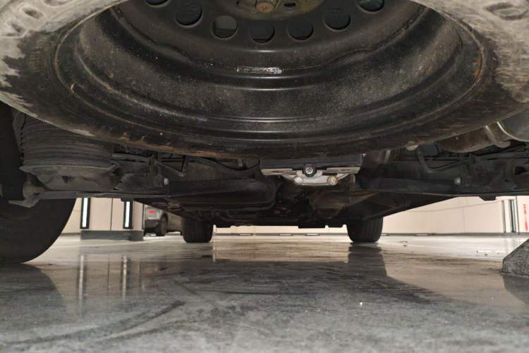 Used Mercedes-Benz V-Class 2022 V 260 Avantgarde Edition Chassis Rear