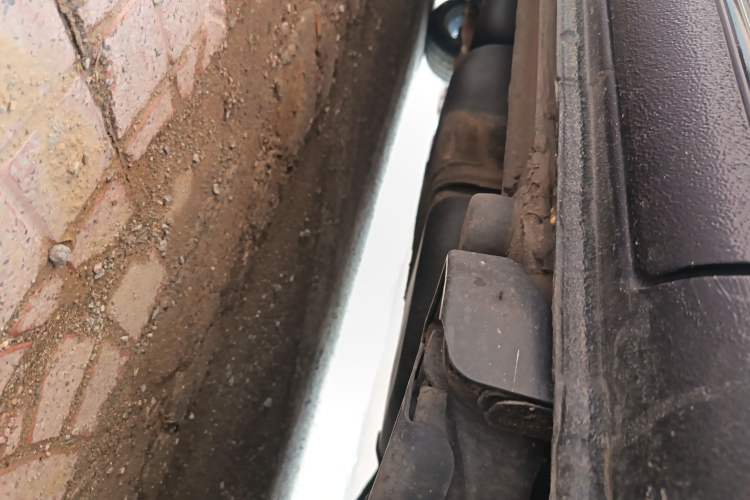 Used Mercedes-Benz V-Class 2022 V 260 Avantgarde Edition Chassis Rear Left