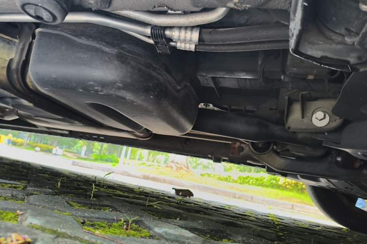 Used Mercedes-Benz V-Class 2022 V 260 L Long Wheelbase Prestige Edition Chassis Rear Left