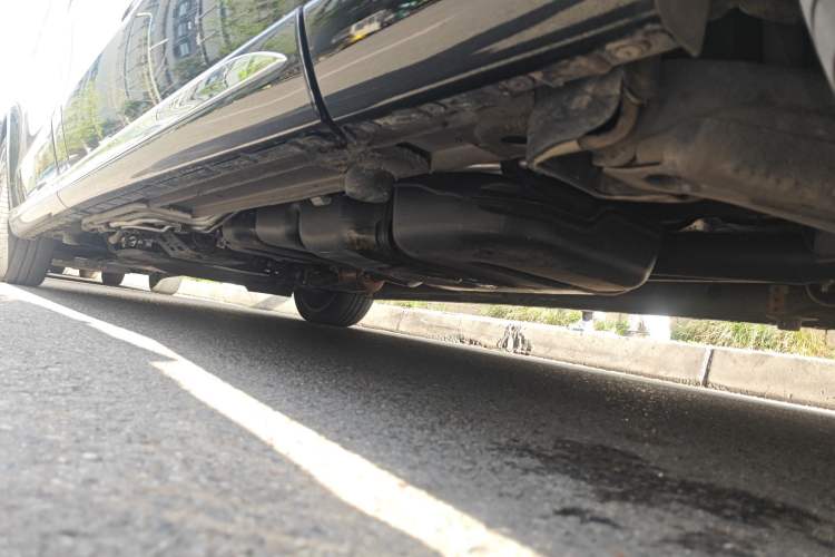 Used Mercedes-Benz V-Class 2022 V 260 L Long-wheelbase Luxury Edition Chassis Rear Left