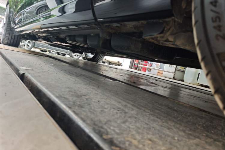 Used Mercedes-Benz V-Class 2022 V 260 L Long Wheelbase Prestige Edition Chassis Rear Left